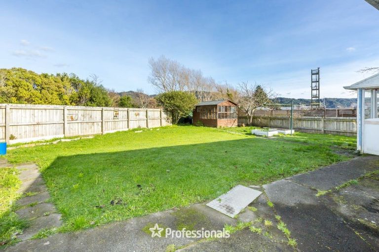 Photo of property in 18 Heath Street, Wainuiomata, Lower Hutt, 5014