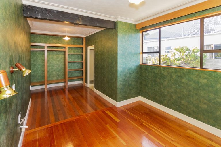 Photo of property in 8 Tweed Street, South Hill, Oamaru, 9400