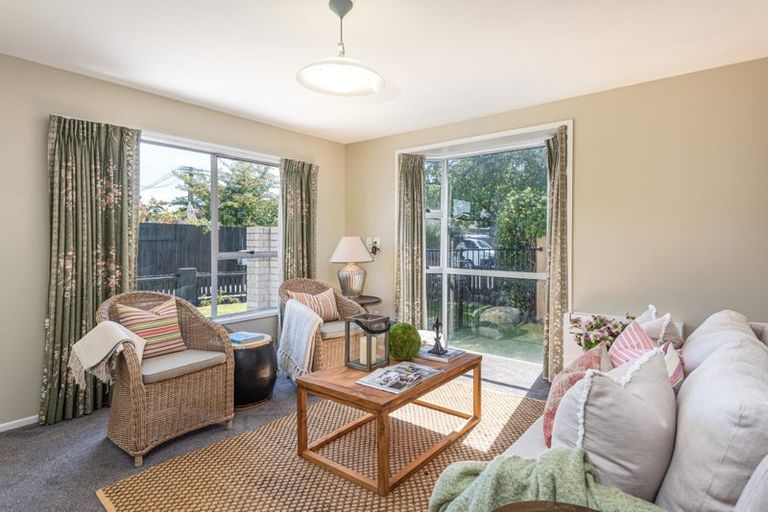 Photo of property in 1/24 Radnor Street, St Albans, Christchurch, 8014