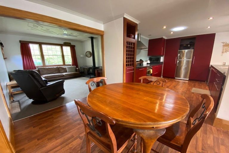 Photo of property in 2 Hillcrest Road, Ashhurst, Palmerston North, 4470