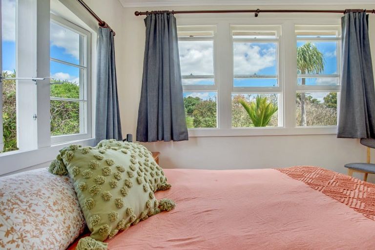 Photo of property in 13 Church Street, Kawakawa, 0210