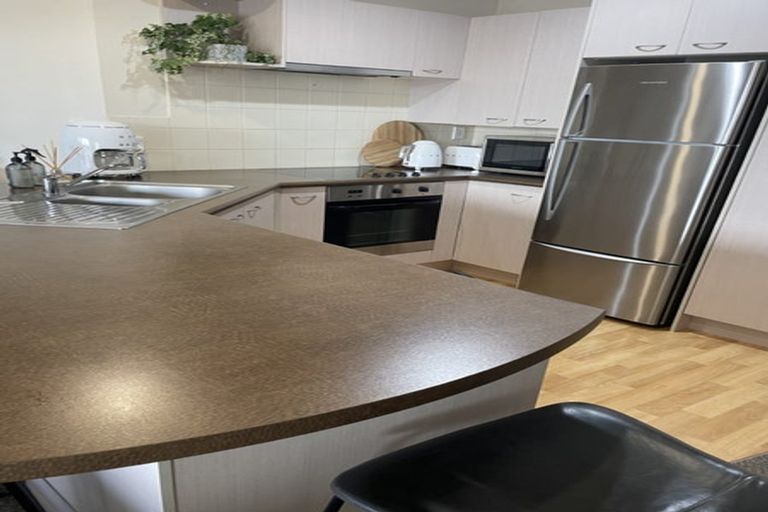 Photo of property in Paramount Apartments, 33/281 Maunganui Road, Mount Maunganui, 3116