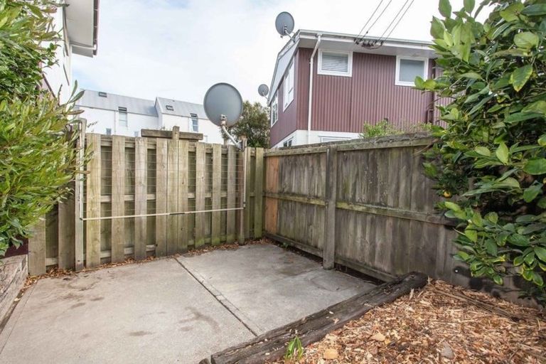 Photo of property in 1/15 Marriner Street, Sumner, Christchurch, 8081