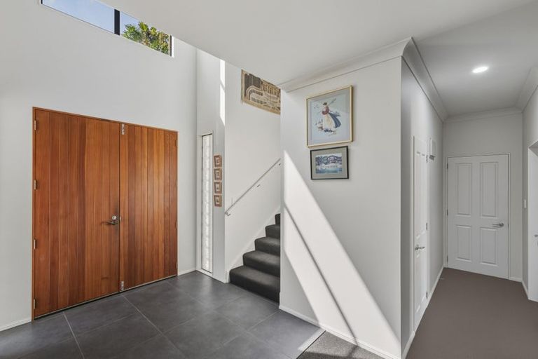 Photo of property in 13b Beach Road, Otumoetai, Tauranga, 3110