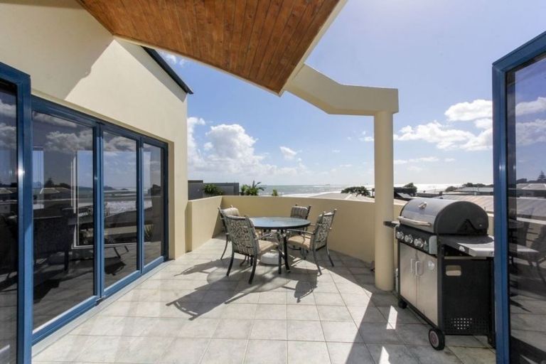 Photo of property in 19 Hamblyn Street, Strandon, New Plymouth, 4312