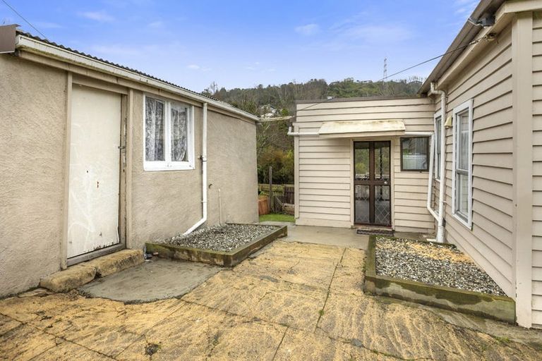Photo of property in 6 Burnett Street, Calton Hill, Dunedin, 9012