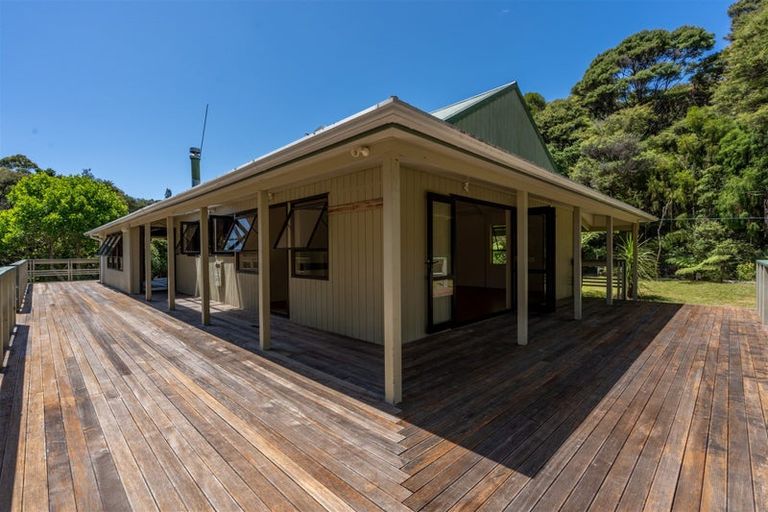 Photo of property in 1412 Rawhiti Road, Whangaruru, Hikurangi, 0184