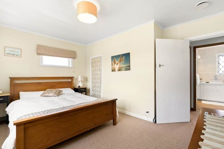 Photo of property in 1/160 Porchester Road, Papakura, 2110