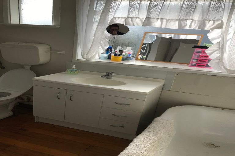 Photo of property in 30 Airfield Road, Takanini, 2112