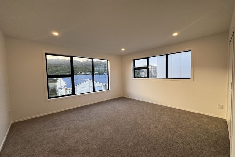 Photo of property in 35b Handyside Street, Tawa, Wellington, 5028