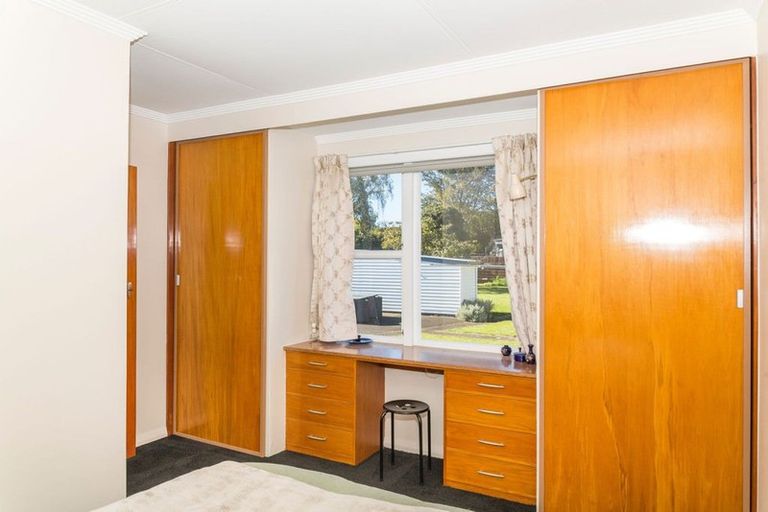 Photo of property in 71 Barraud Street, Dannevirke, 4930