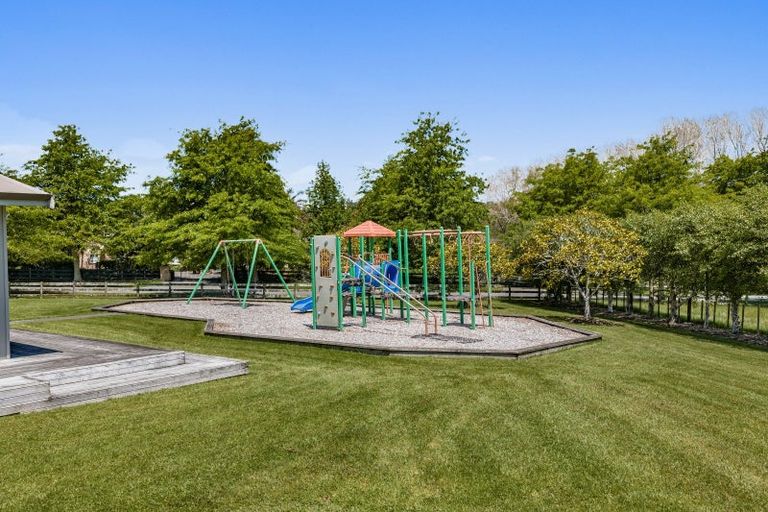 Photo of property in 85 Goodland Drive, Dairy Flat, Albany, 0792