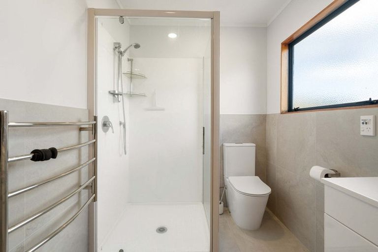 Photo of property in 345a Oceanbeach Road, Mount Maunganui, 3116