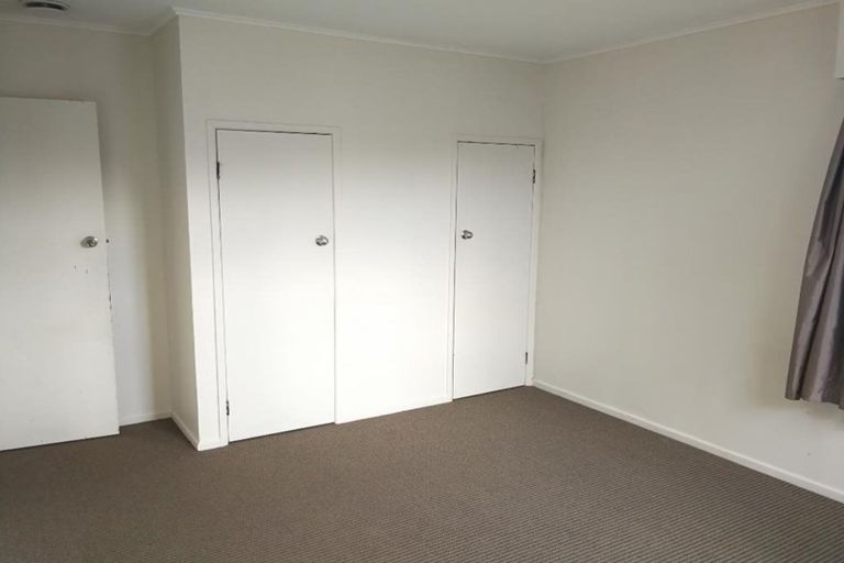 Photo of property in 62 Edgewater Drive, Pakuranga, Auckland, 2010