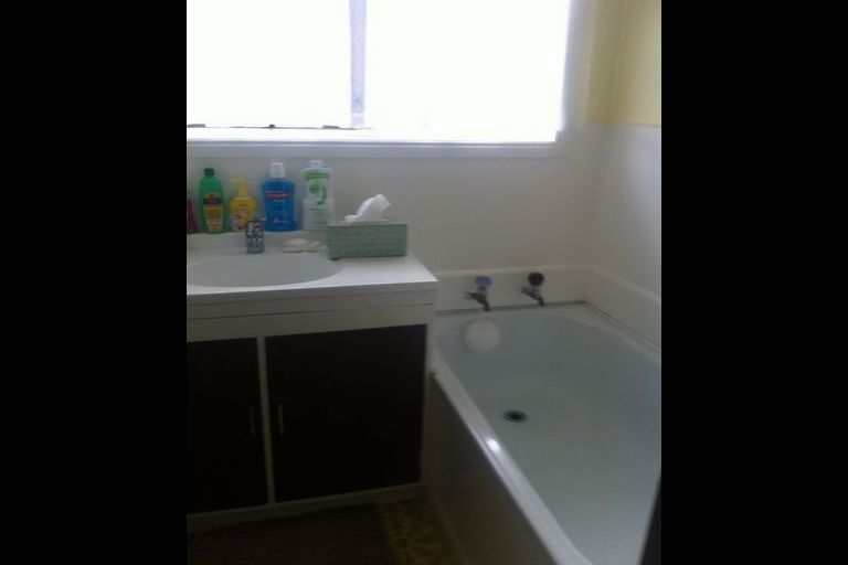 Photo of property in 2/33 Kimpton Road, Papatoetoe, Auckland, 2025