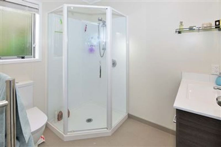 Photo of property in 109 Parkview Drive, Gulf Harbour, Whangaparaoa, 0930