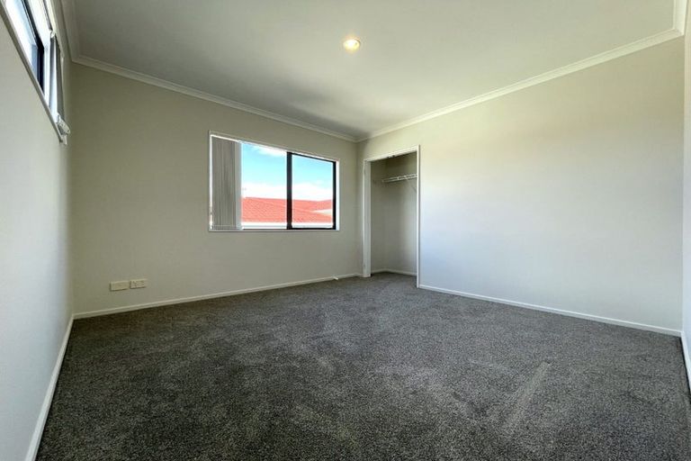 Photo of property in 68a Priestley Drive, Bucklands Beach, Auckland, 2014