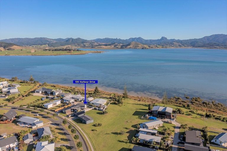 Photo of property in 130 Harbour Drive, Matarangi, Whitianga, 3592