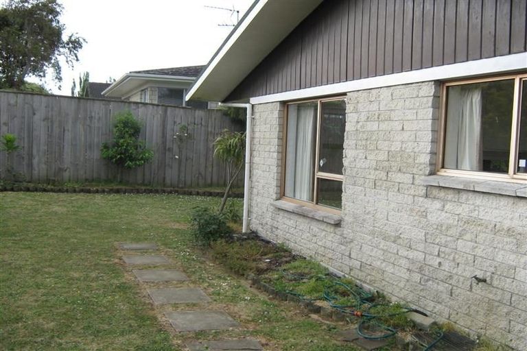 Photo of property in 1/168 Pigeon Mountain Road, Half Moon Bay, Auckland, 2012