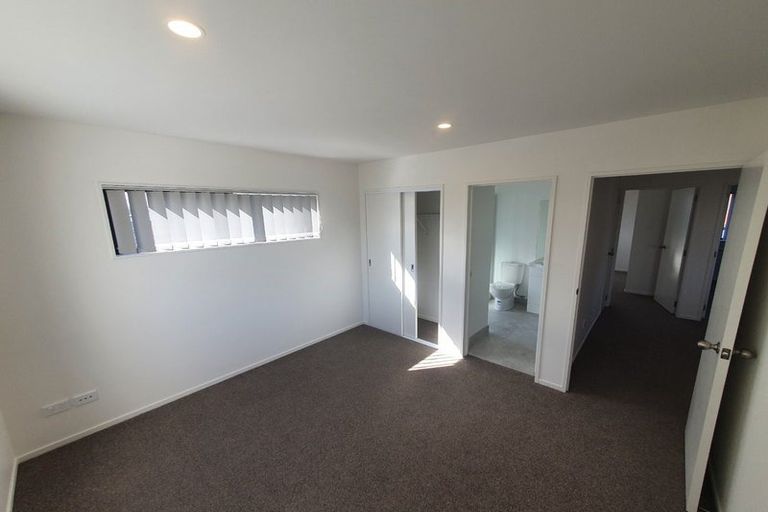 Photo of property in 12 Grandifolia Road, Takanini, 2110