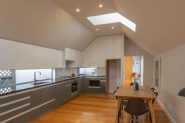 Photo of property in 63 Brougham Street, Mount Victoria, Wellington, 6011