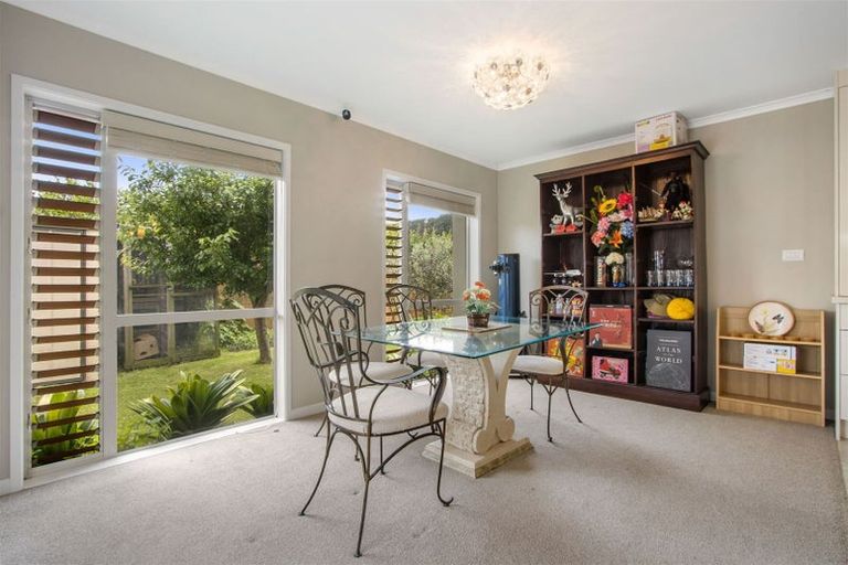 Photo of property in 2 Friis Drive, Katikati, 3178