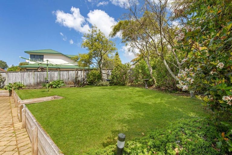 Photo of property in 8 Hoyte Place, Pukehangi, Rotorua, 3015