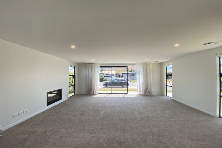 Photo of property in 14 Cheltenham Road, Lower Shotover, Queenstown, 9304
