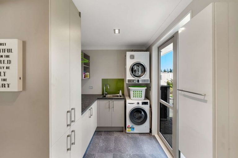 Photo of property in 7 Beaumont Drive, Rolleston, 7614