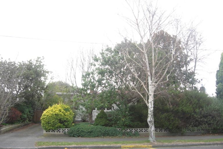 Photo of property in 24 Darwin Crescent, Maraenui, Napier, 4110