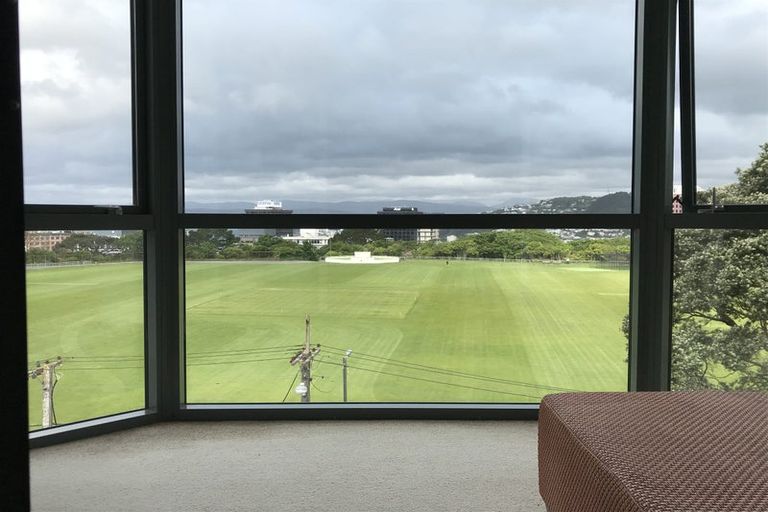 Photo of property in 11/80 Salamanca Road, Kelburn, Wellington, 6012
