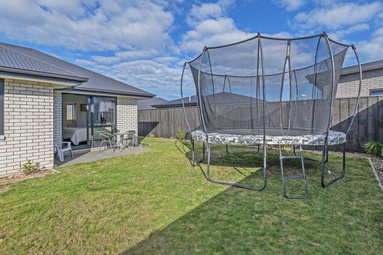 Photo of property in 16 Sandhill Drive, Rolleston, 7615