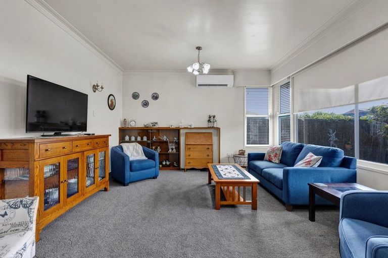 Photo of property in 38 Brown Street, Inglewood, 4330