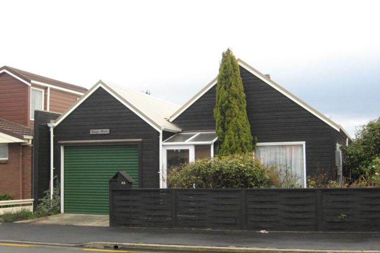 Photo of property in 84 Bay View Road, South Dunedin, Dunedin, 9012