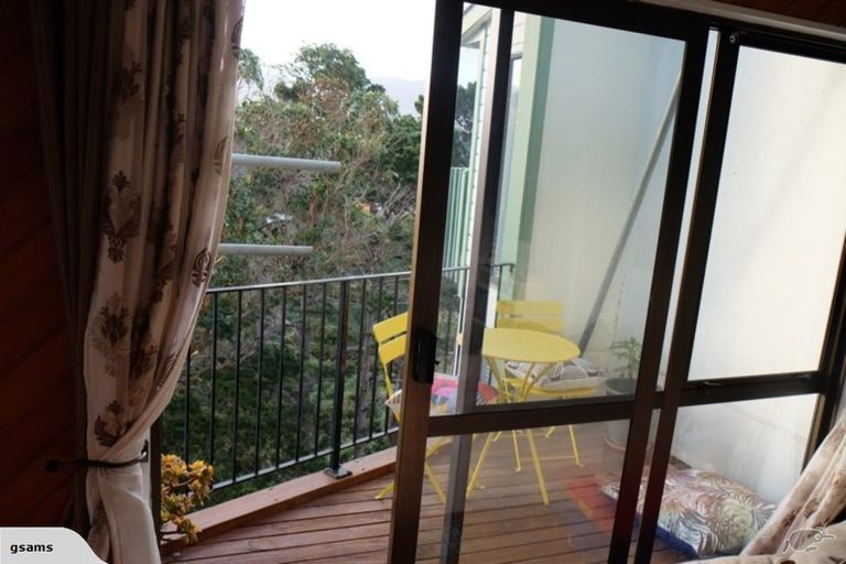 Photo of property in 132 Wadestown Road, Wadestown, Wellington, 6012