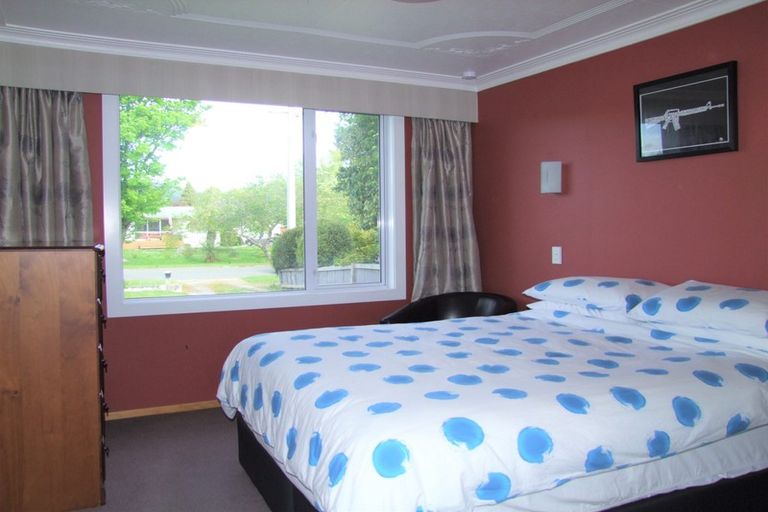 Photo of property in 54 Dryden Street, Milton, 9220