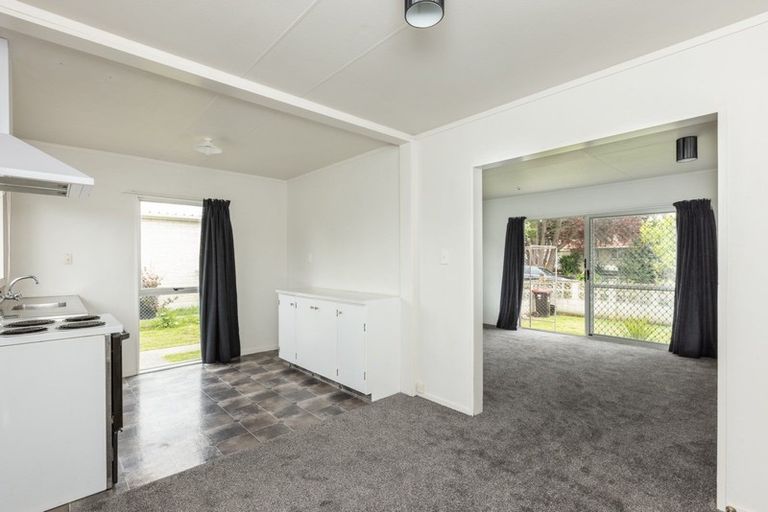 Photo of property in 14a Cartier Crescent, Flaxmere, Hastings, 4120