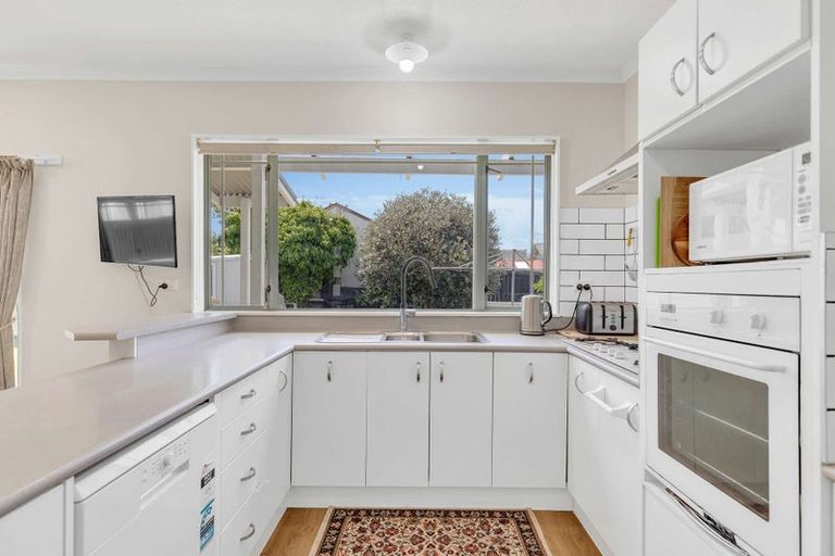 Photo of property in 22 Kawatiri Avenue, Gonville, Whanganui, 4501