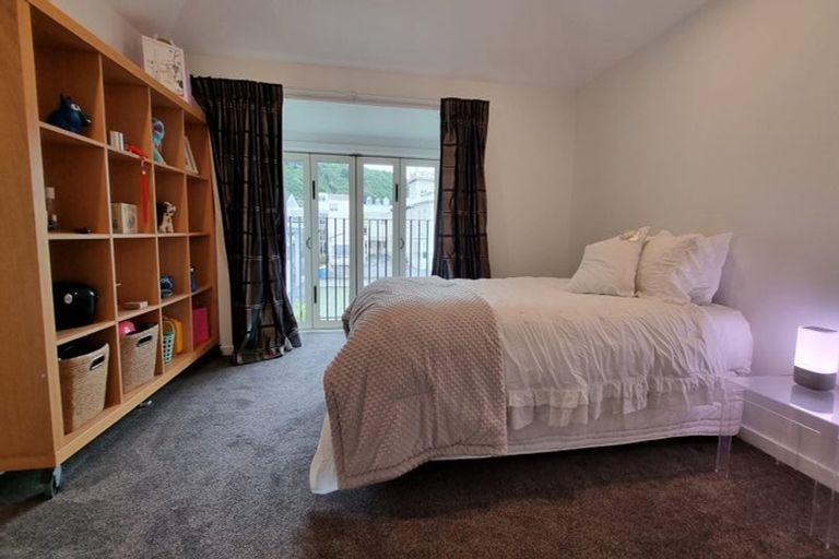 Photo of property in 35b Hobson Crescent, Thorndon, Wellington, 6011