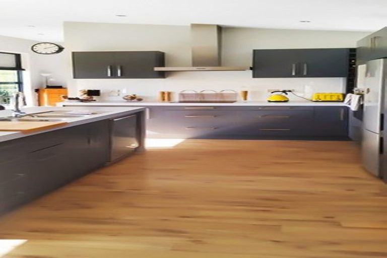 Photo of property in 136 Red Hill Road, Red Hill, Papakura, 2110