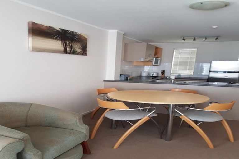 Photo of property in 23 Maunganui Road, Mount Maunganui, 3116
