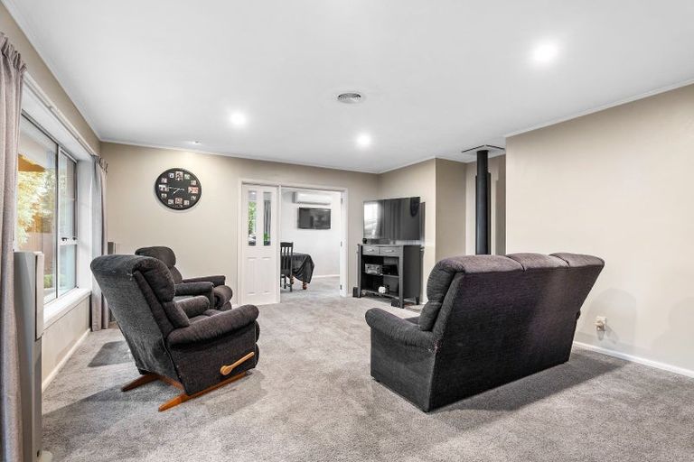 Photo of property in 8 Bethel Crescent, Bishopdale, Christchurch, 8053