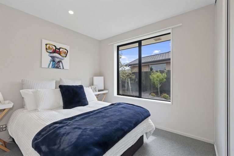 Photo of property in 20 Mokihi Gardens, Hillmorton, Christchurch, 8024