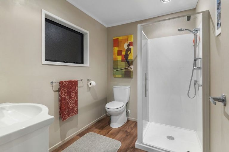 Photo of property in 10 Manuka Drive, Whangamata, 3691