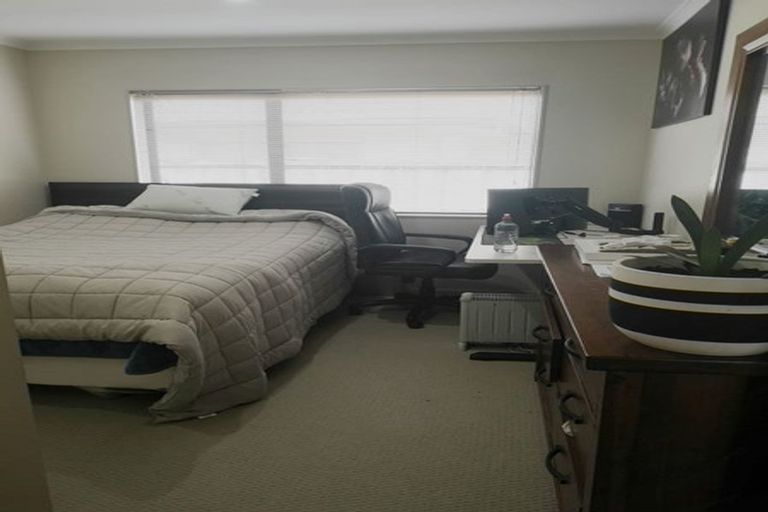 Photo of property in 41 Speyside Crescent, Flat Bush, Auckland, 2016