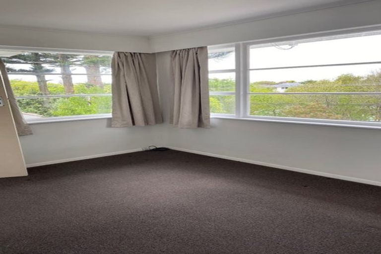 Photo of property in 83 Matatua Road, Raumati Beach, Paraparaumu, 5032
