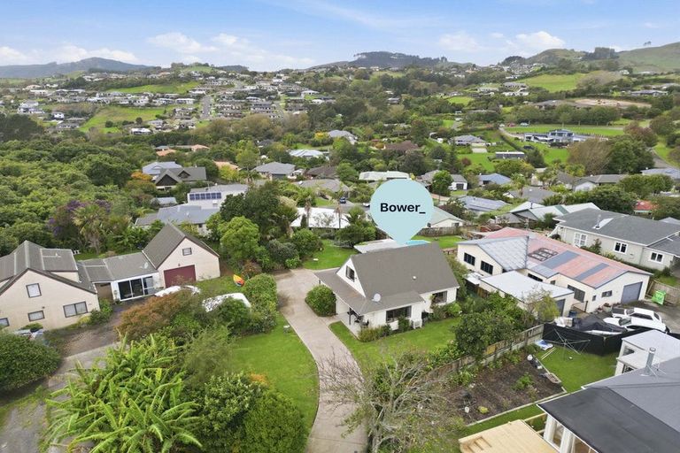 Photo of property in 204 Waitaha Road, Welcome Bay, Tauranga, 3112