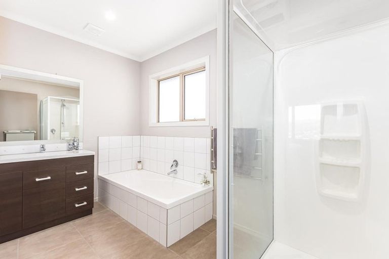 Photo of property in 85 Aotea Drive, Aotea, Porirua, 5024