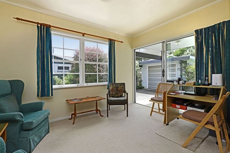 Photo of property in 3 Shortland Place, Havelock North, 4130