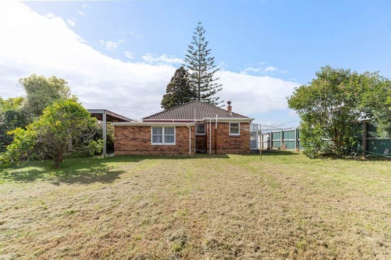 Photo of property in 57 Ranui Avenue, Ranui, Auckland, 0612